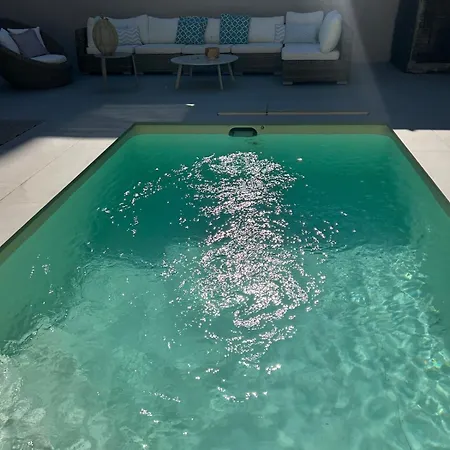 Tres Agreable Et Spacieuse Avec Piscine, Jardin Et Clim Βίλα *