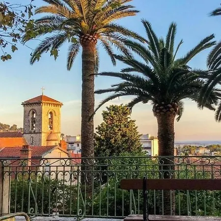 Tres Agreable Et Spacieuse Avec Piscine, Jardin Et Clim * Λε Κανέ